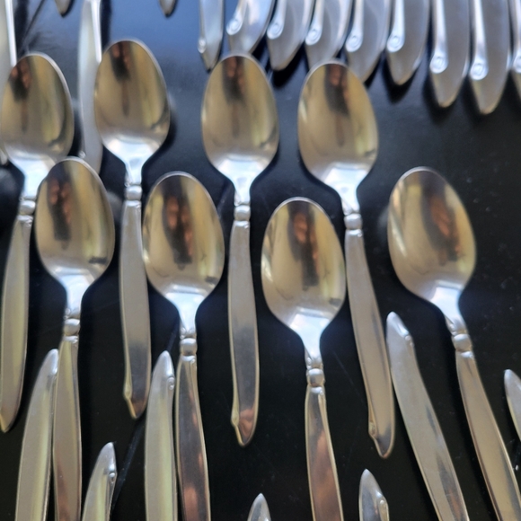 Oneidacraft premier stainless flatware - Picture 5 of 7